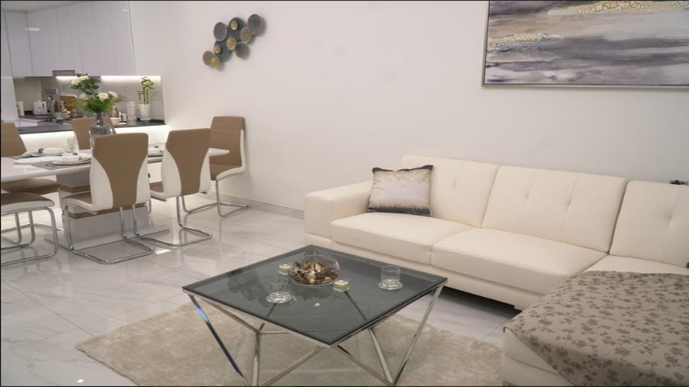 Samana Golf Avenue Dubai Studio City